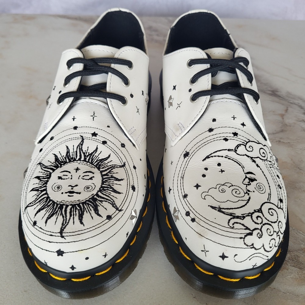 Dr. Martens 1461 COSMIC Embroidered Oxfords Women's Size 8 White - Picture 1 of 16